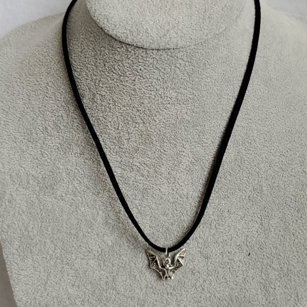 Men's bat charm black suede necklace - Picture 3 of 3